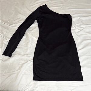 PrettyLittleThing Black Asymmetrical One-Shoulder Bodycon Dress